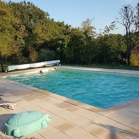 Chateau De Lacenne 3* Sembas