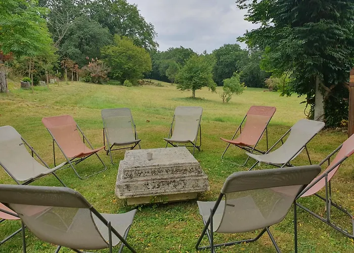 Chateau De Lacenne 3* Sembas